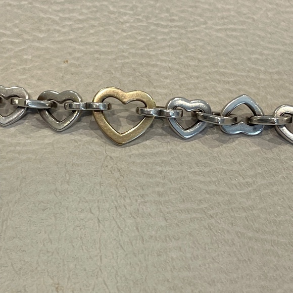 Tiffany & Co. Heart Link Bracelet, Sterling Silver - Picture 4 of 7